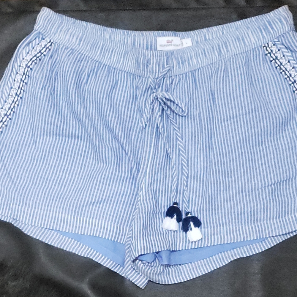 Only left size "L"